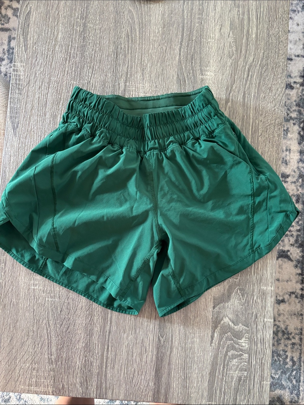 Lululemon track that shorts 5”